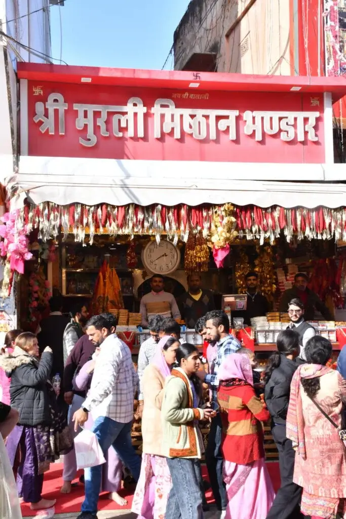Devotees at the shop
